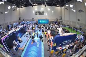 大谷翔平在 2021 年获颁《体育新闻》年度运动员奖，是首位获此殊荣的日本选手